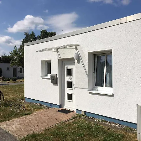 בית נופש Ferienbungalow Deris _ Objekt 26076 רוסטוק